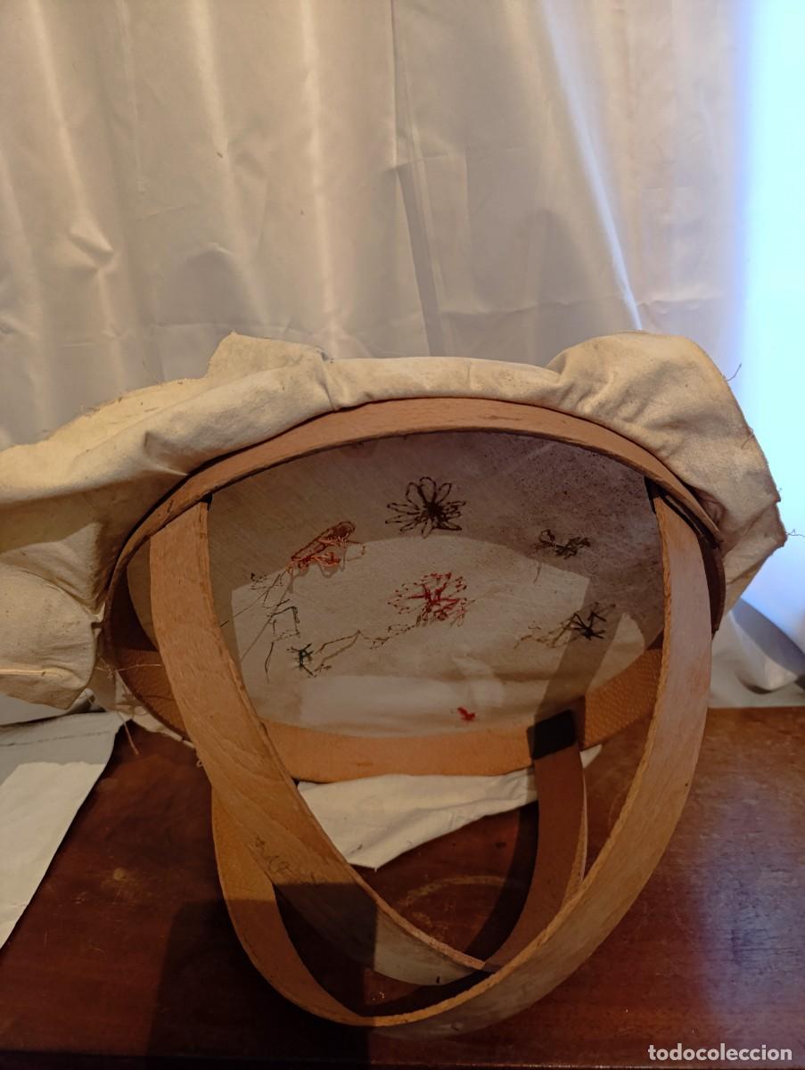 Antig&uuml;edades: Antiguo bastidor de monja de madera - Foto 3