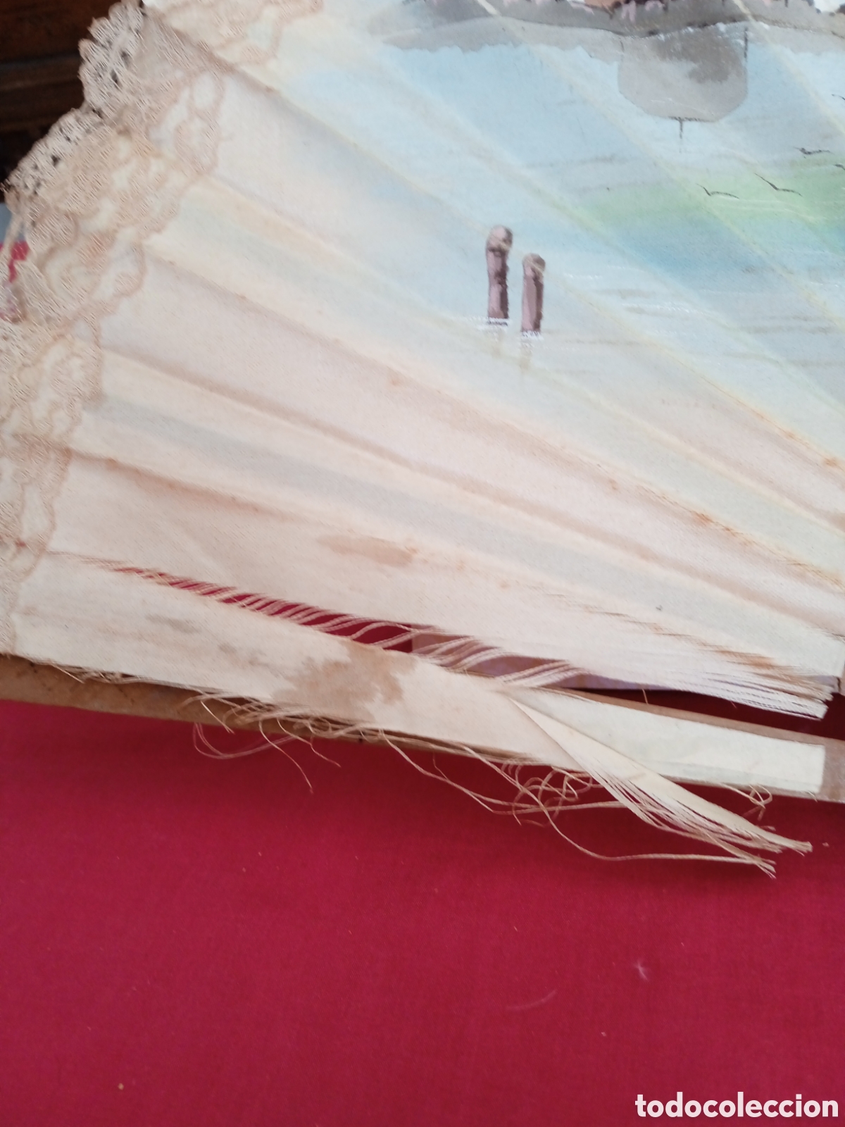 Antig&uuml;edades: Abanico pintado madera seda y encaje - Foto 6
