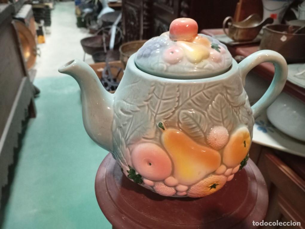 Antig&uuml;edades: tetera de ceramica policromada - Foto 1