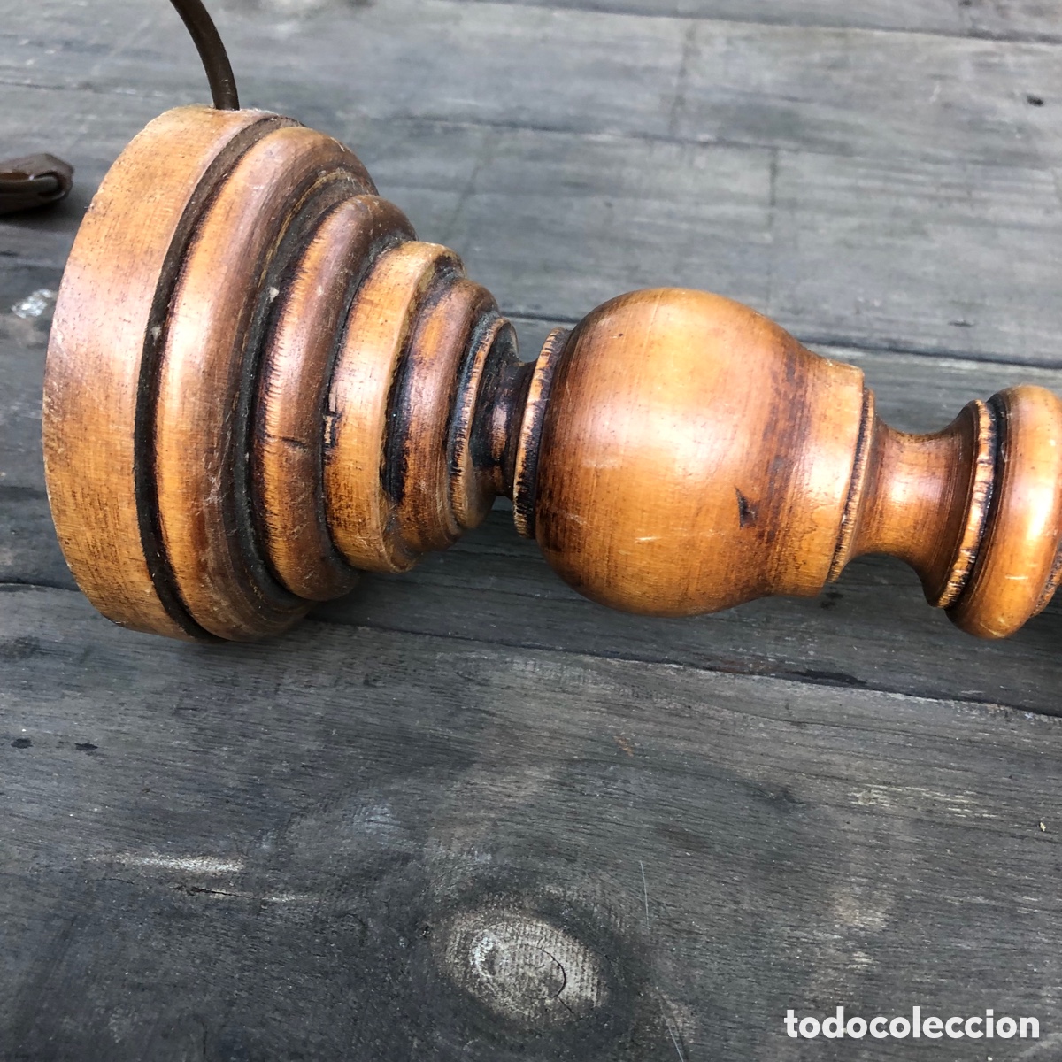 Antig&uuml;edades: ANTIGUA L&Aacute;MPARA DE MADERA - Foto 6