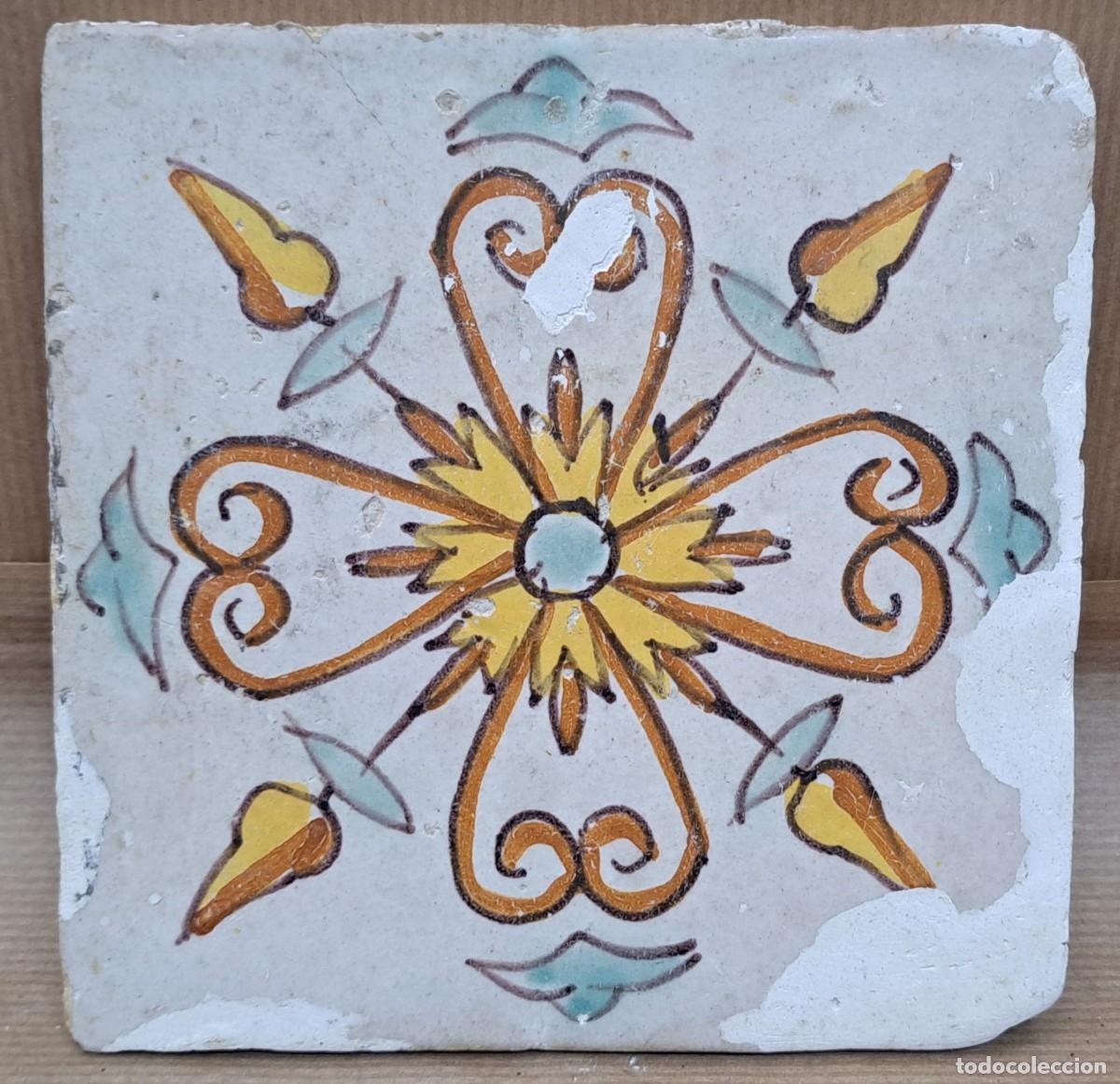 Antig&uuml;edades: Azulejo catal&aacute;n del siglo XVIII - Foto 1