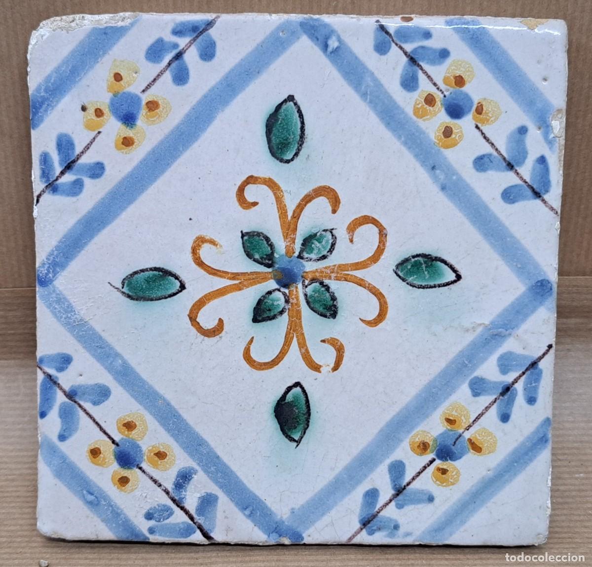 Antig&uuml;edades: Azulejo catal&aacute;n del siglo XIX - Foto 1