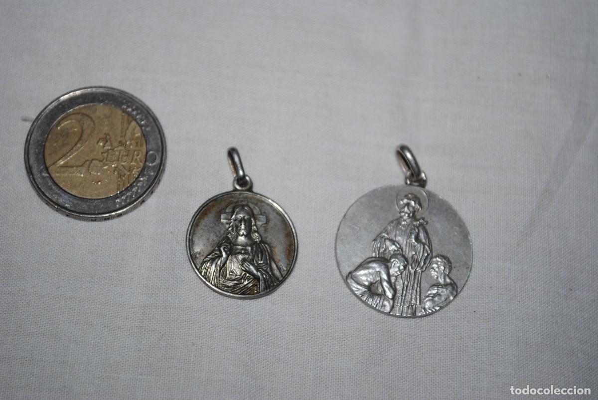 Antig&uuml;edades: LOTE DE DOS MEDALLAS RELIGIOSAS - Foto 2