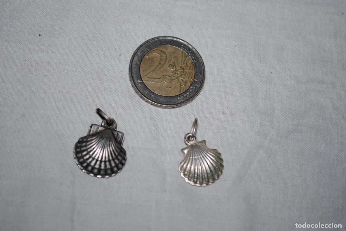 Antig&uuml;edades: LOTE DE DOS MEDALLAS TIPO CONCHA - Foto 3
