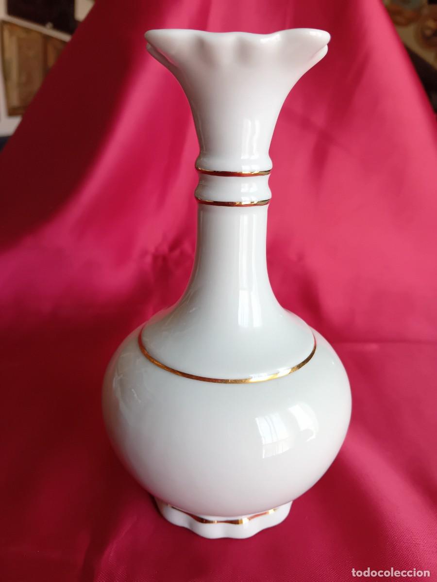 Antig&uuml;edades: Jarr&oacute;n de porcelana con rosas - Foto 2