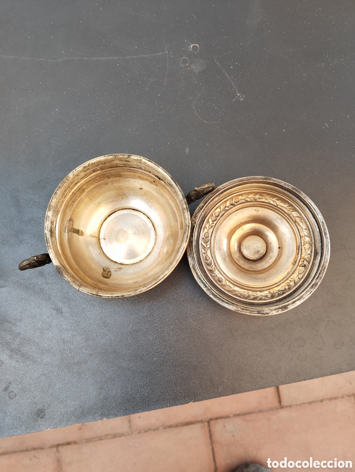 Antig&uuml;edades: lote de cafetera y azucarera de metal - Foto 12