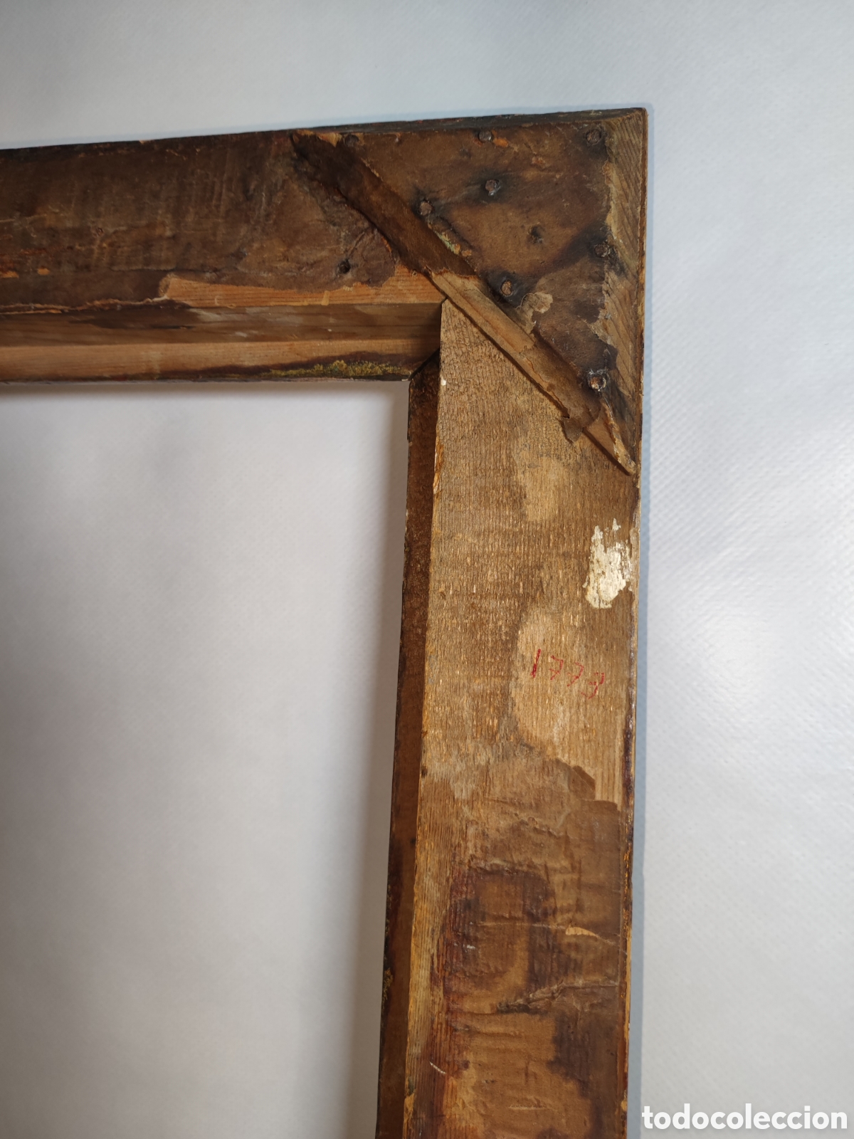 Antig&uuml;edades: Marco antiguo con mitra de San Pedro - Foto 12