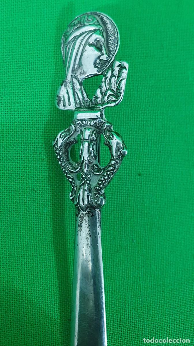 Antig&uuml;edades: Abrecartas de plata con pinza - Foto 1