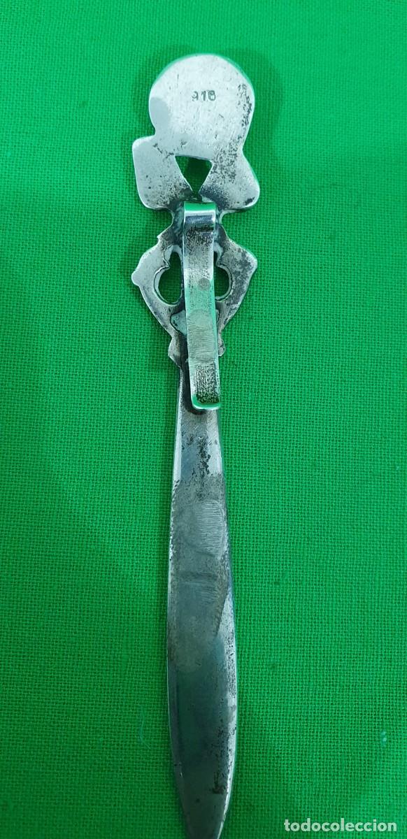 Antig&uuml;edades: Abrecartas de plata con pinza - Foto 3