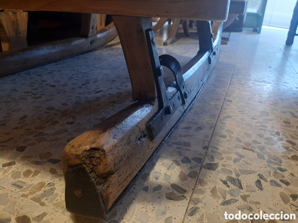 Antig&uuml;edades: Gran trineo antiguo de carga del Valle de Aran - Foto 11