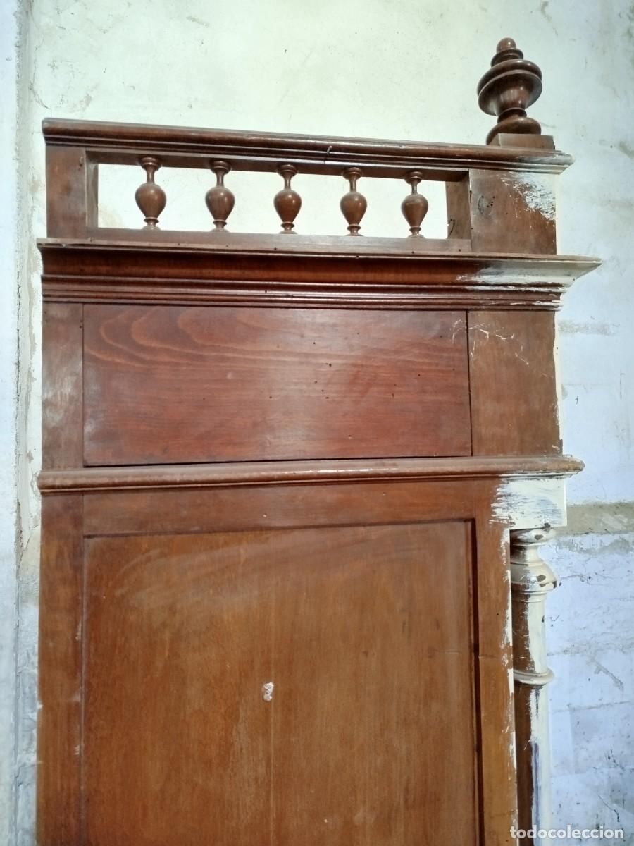 Antig&uuml;edades: Armario antiguo con espejo - Foto 5