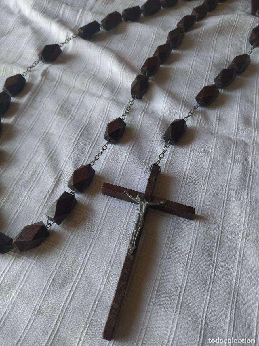 Antig&uuml;edades: Gran rosario de madera para decorar pared. - Foto 7