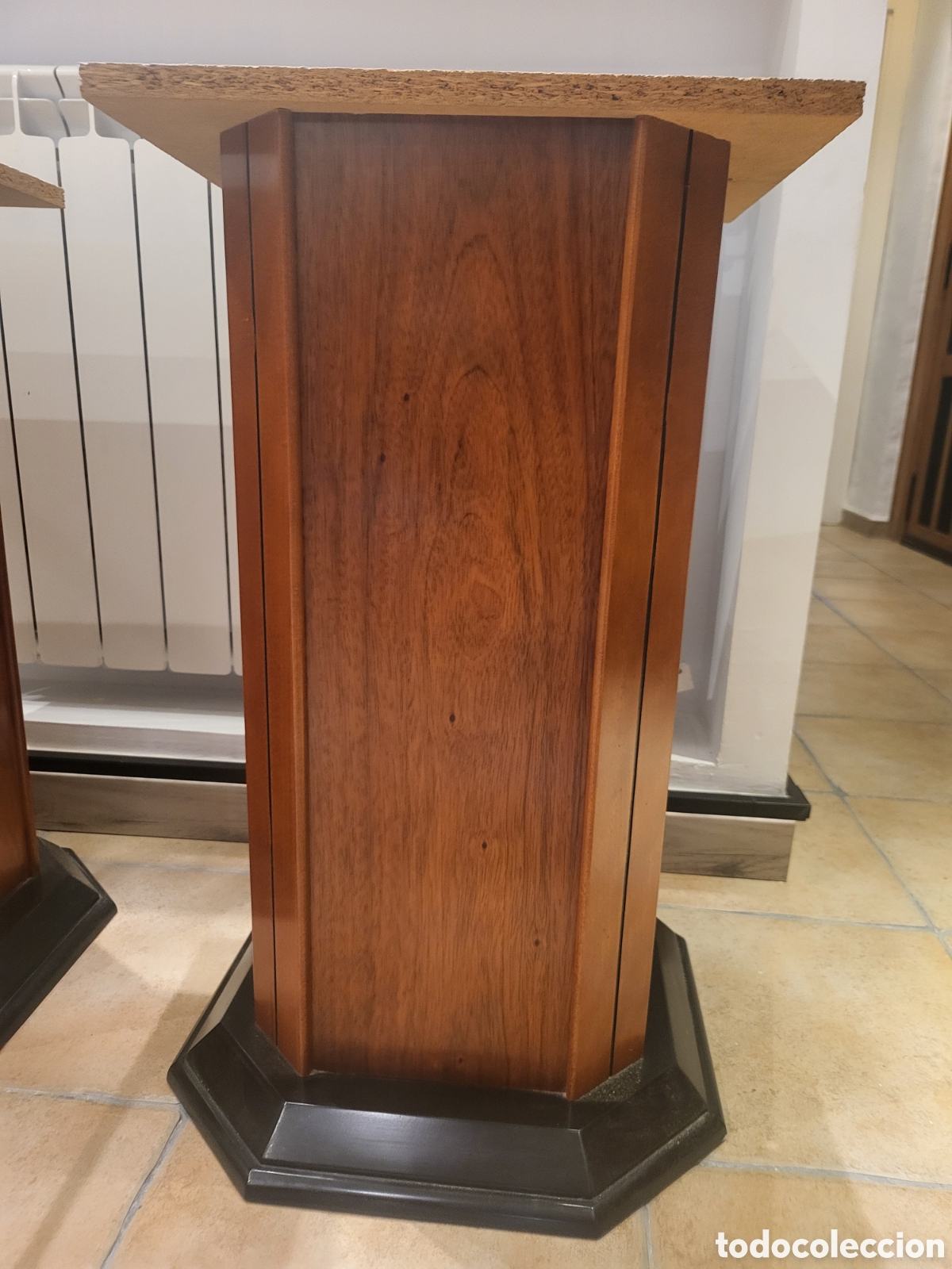 Antig&uuml;edades: Pedestales de madera noble - Foto 3
