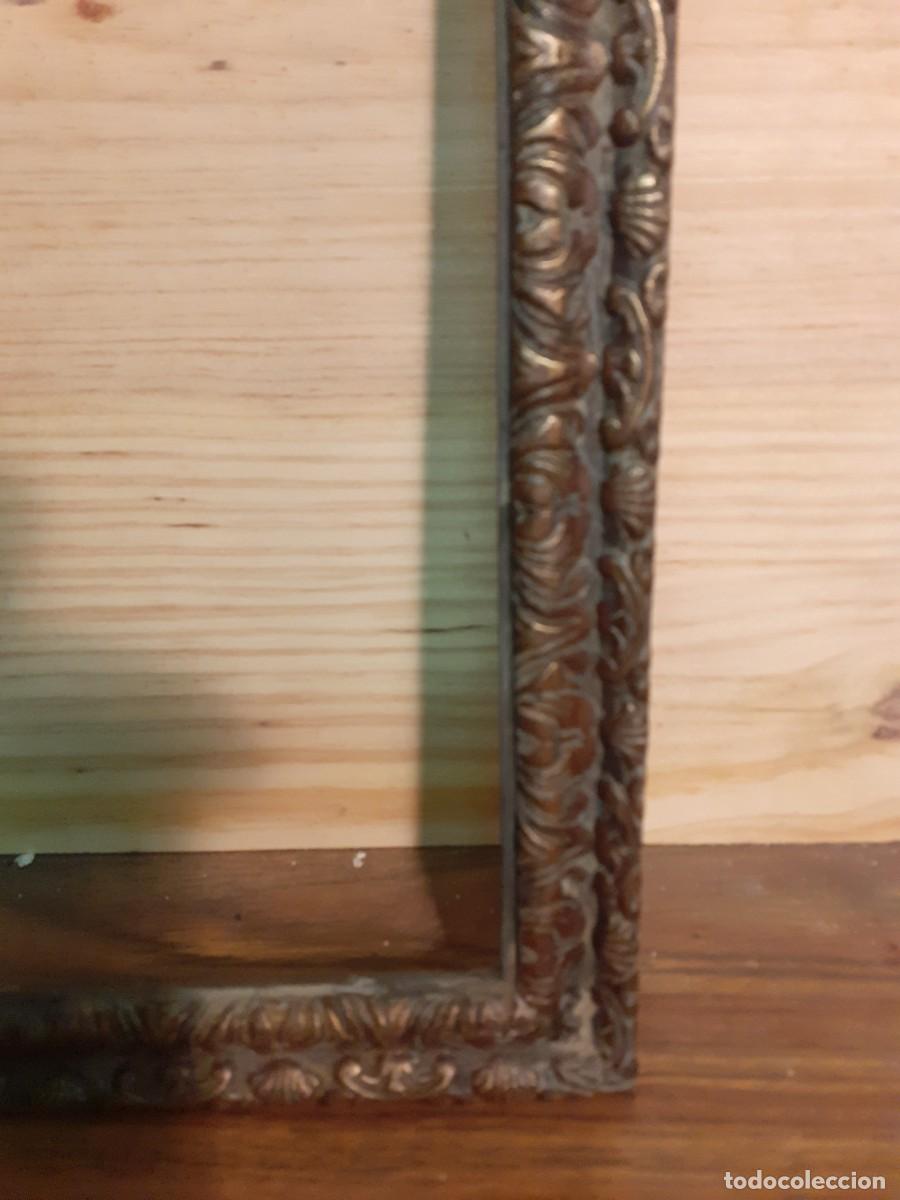 Antig&uuml;edades: Marco de bronce macizo 37 x 26 - Foto 5
