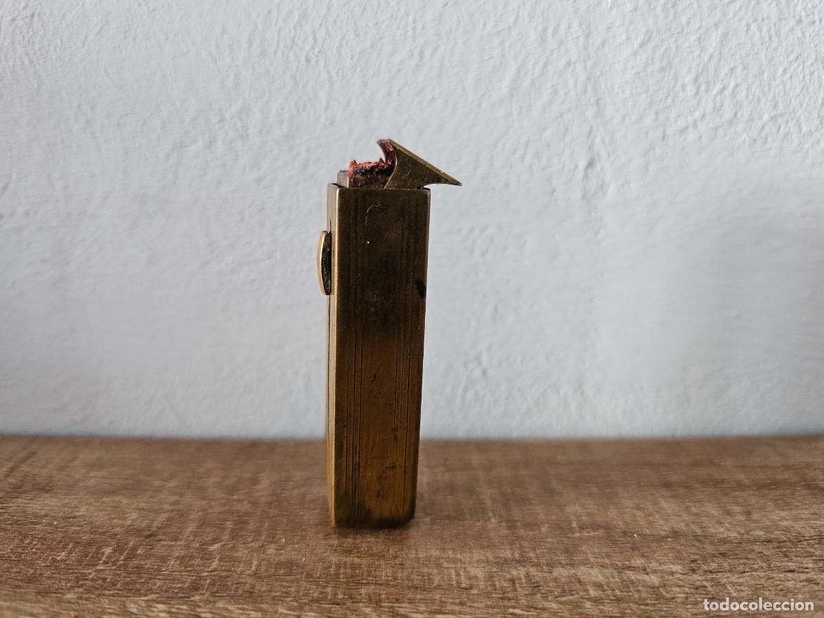 Antig&uuml;edades: ANTIGUO PINTALABIOS DE LATON - Foto 2