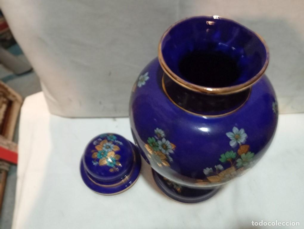 Antig&uuml;edades: jarron de ceramica azul - Foto 5