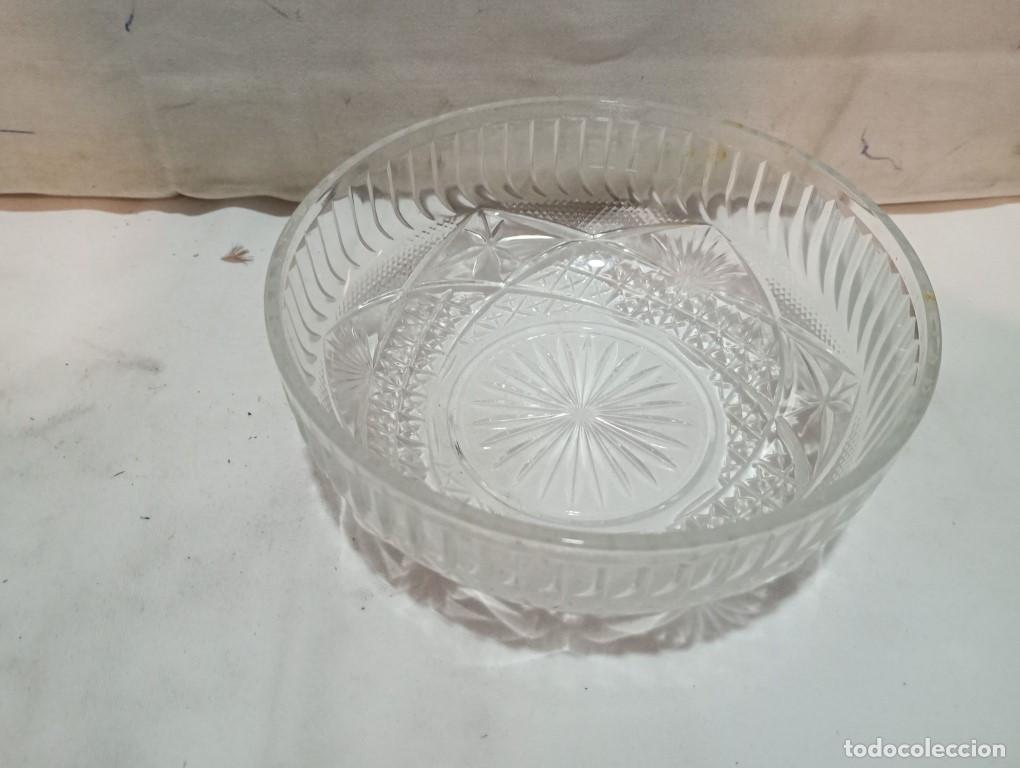 Antig&uuml;edades: cuenco de cristal labrado - Foto 2