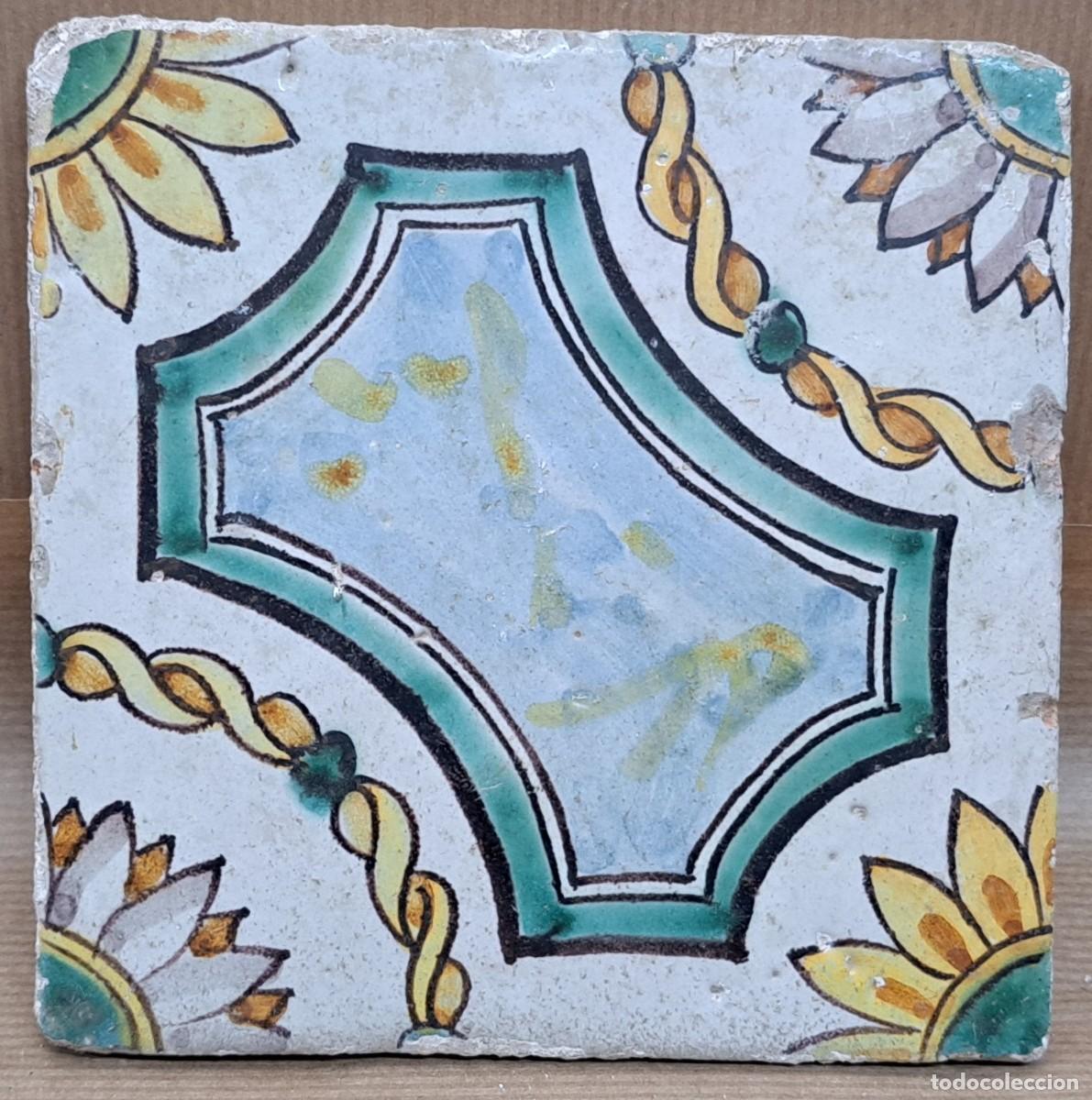 Antig&uuml;edades: Azulejo catal&aacute;n del siglo XIX - Foto 1
