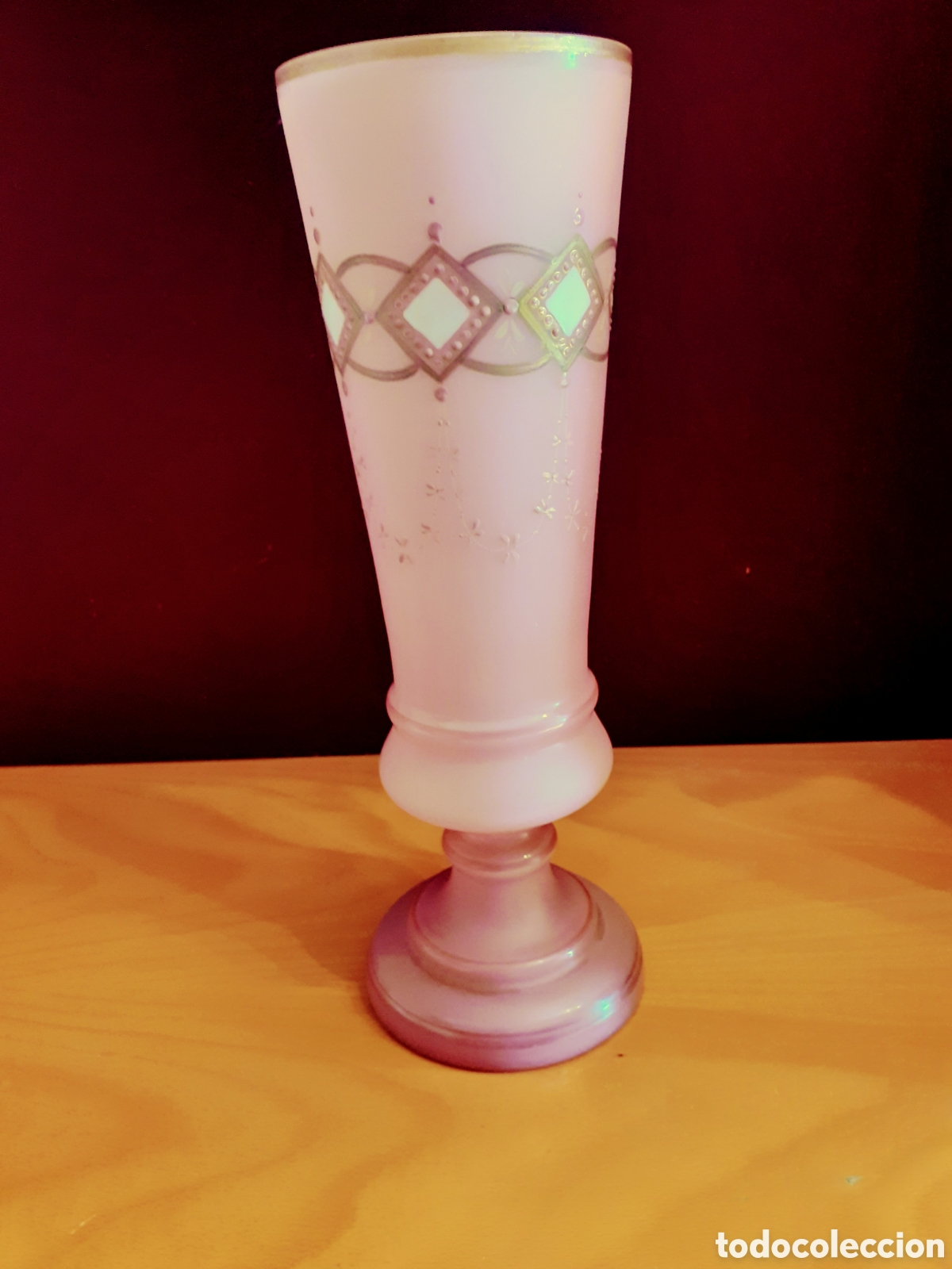 Antig&uuml;edades: Jarr&oacute;n de opalina rosa principos de s.XX - Foto 1