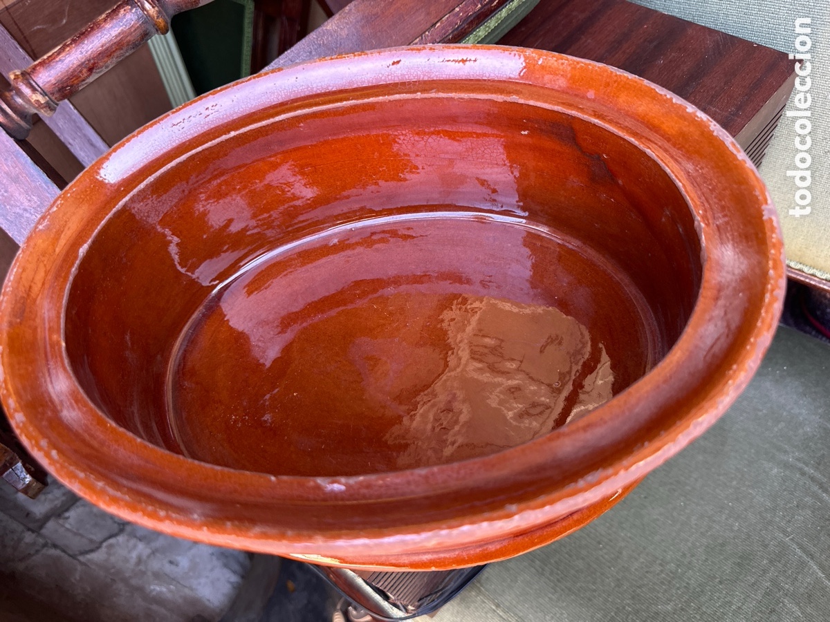Antig&uuml;edades: Sopera de Manises sellada - Foto 2