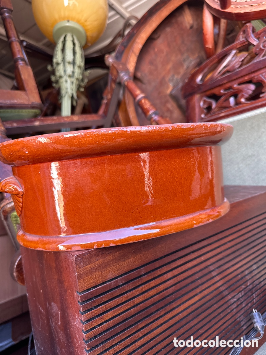 Antig&uuml;edades: Sopera de Manises sellada - Foto 1