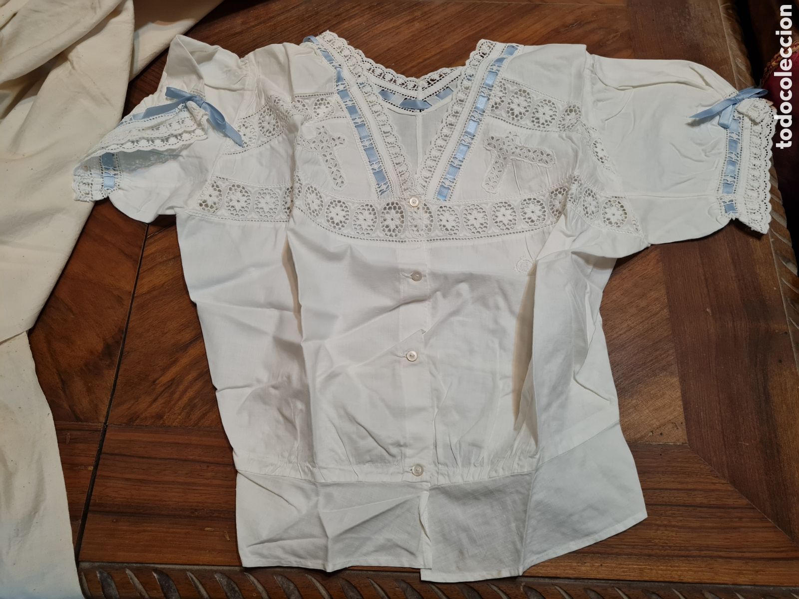 Antig&uuml;edades: Antigua blusa bordada - Foto 2