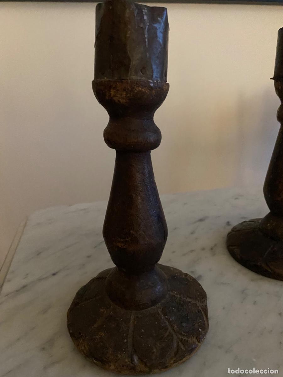 Antig&uuml;edades: Par de Candelabros antiguos - Foto 6