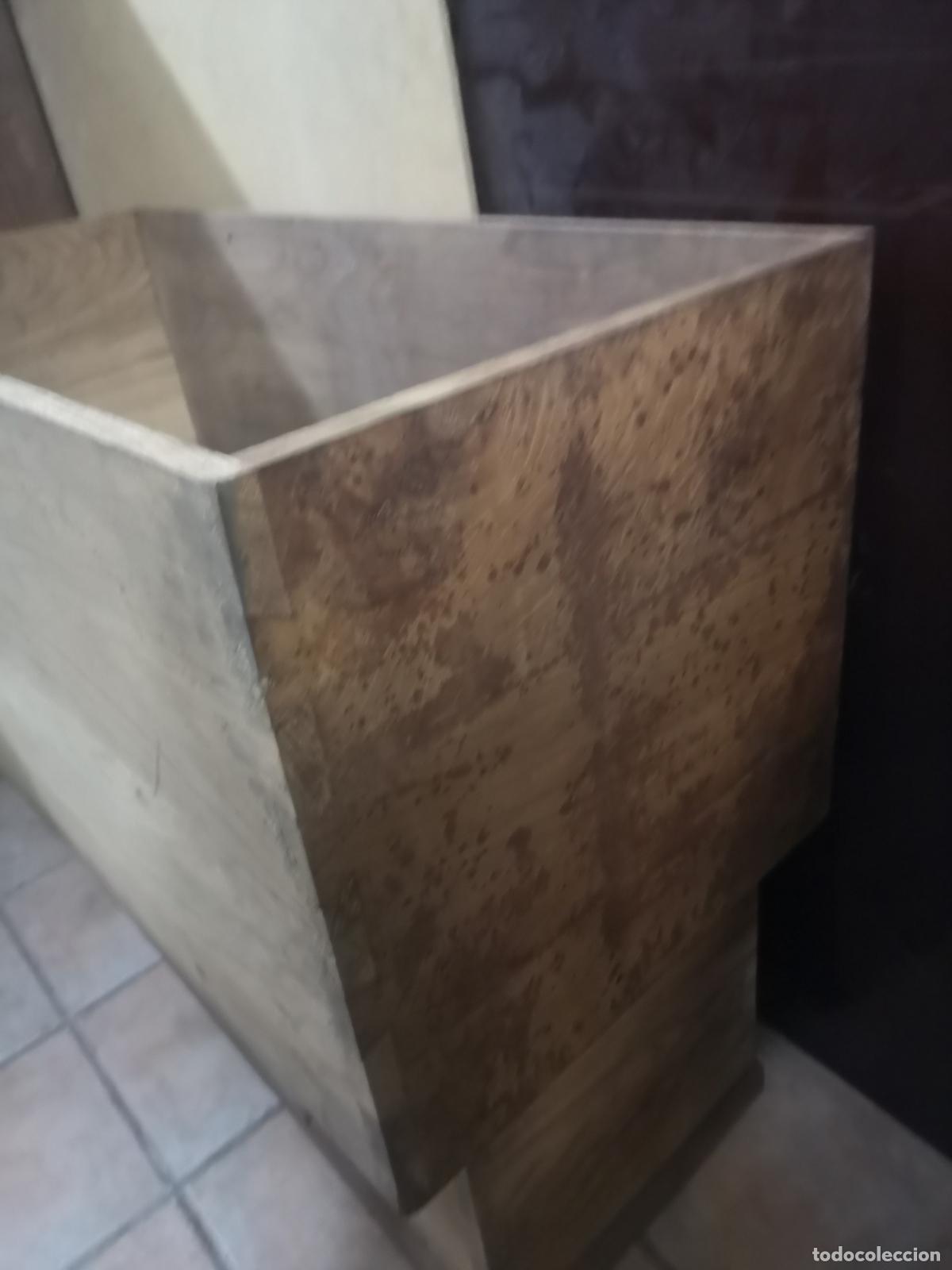 Antig&uuml;edades: Antiguo arc&oacute;n de madera - Foto 5