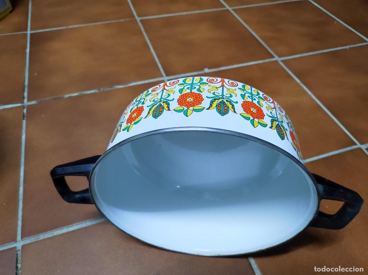 Antig&uuml;edades: Olla esmaltada vintage - Foto 2