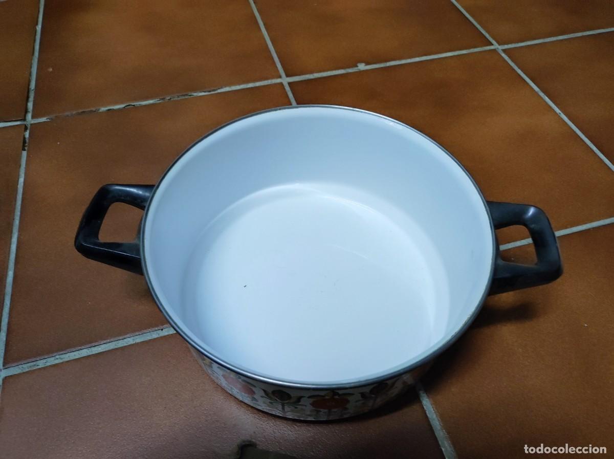 Antig&uuml;edades: Olla esmaltada vintage - Foto 3