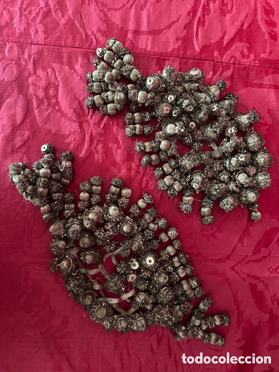 Antig&uuml;edades: Hombreras bellotas de plata - Foto 3