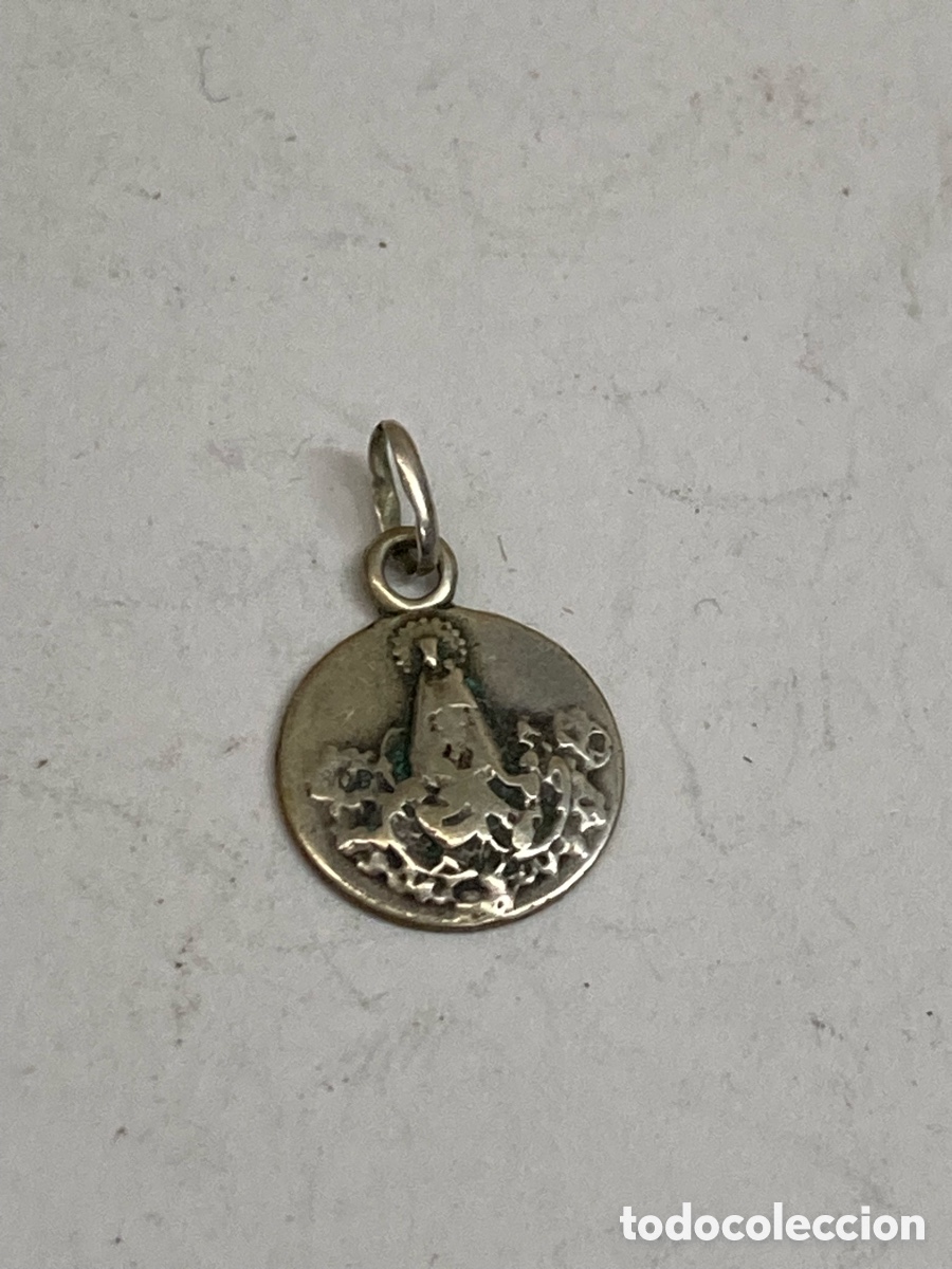 Antig&uuml;edades: Medalla de plata religiosa C337 - Foto 1