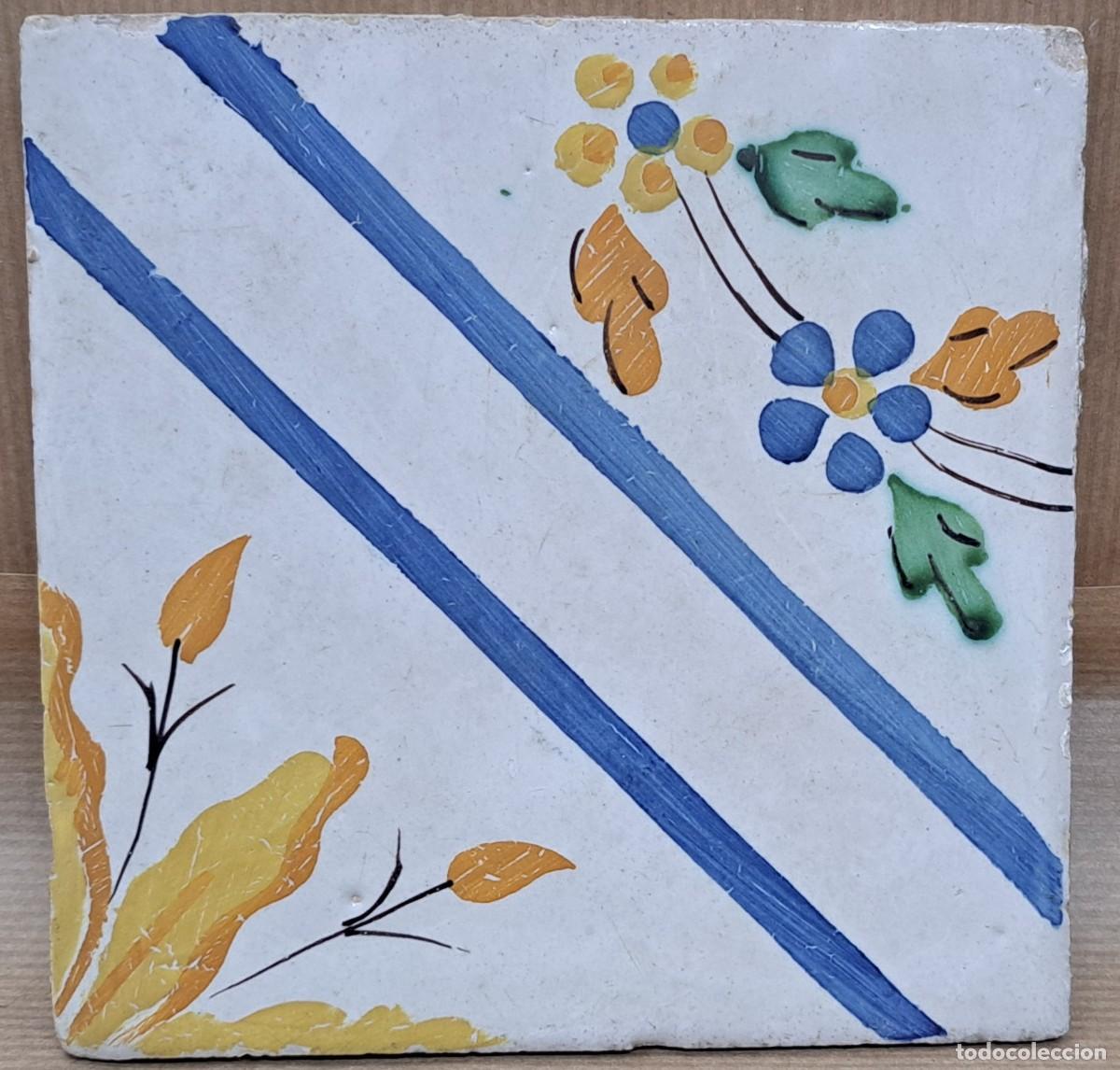 Antig&uuml;edades: Azulejo catal&aacute;n del siglo XIX - Foto 1