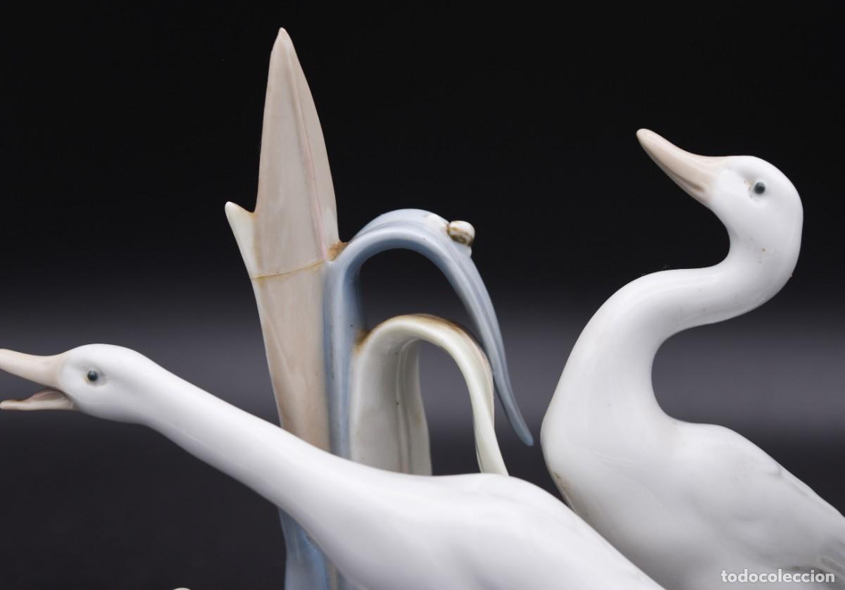Antig&uuml;edades: Lladr&oacute; - Cisnes - Porcelana - Foto 6