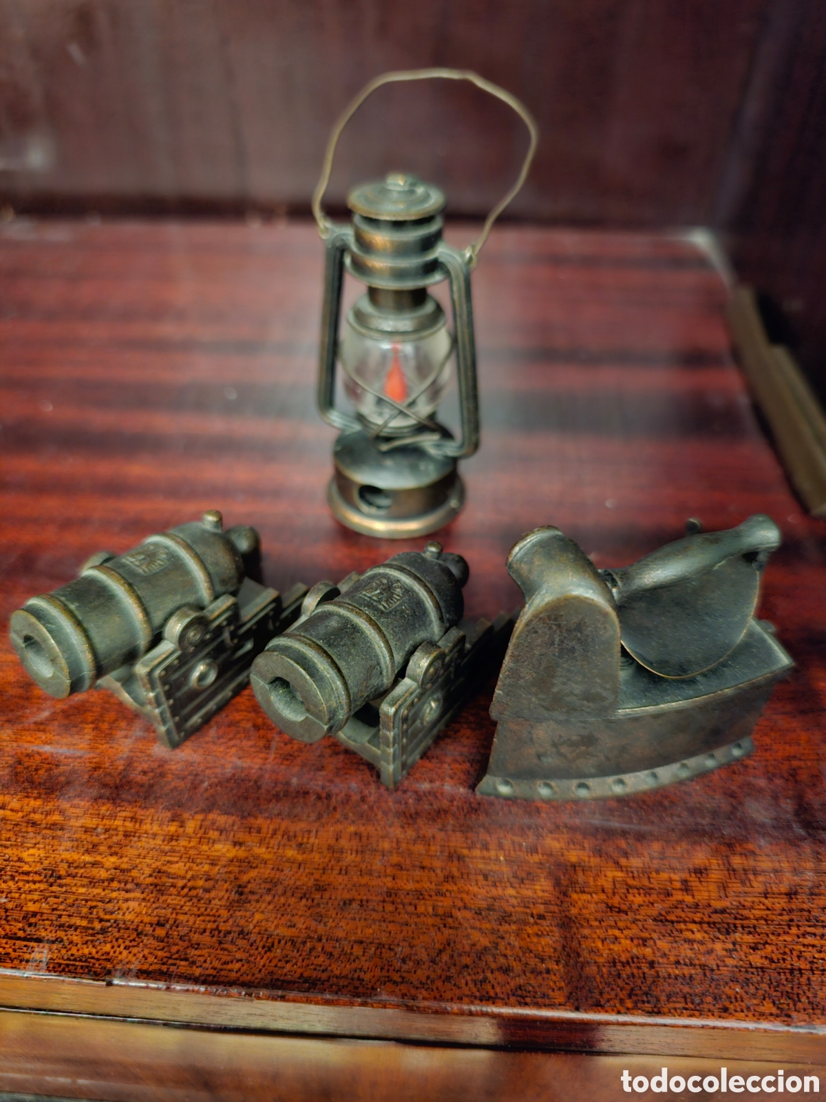Antig&uuml;edades: 4 sacapuntas antiguos calamina