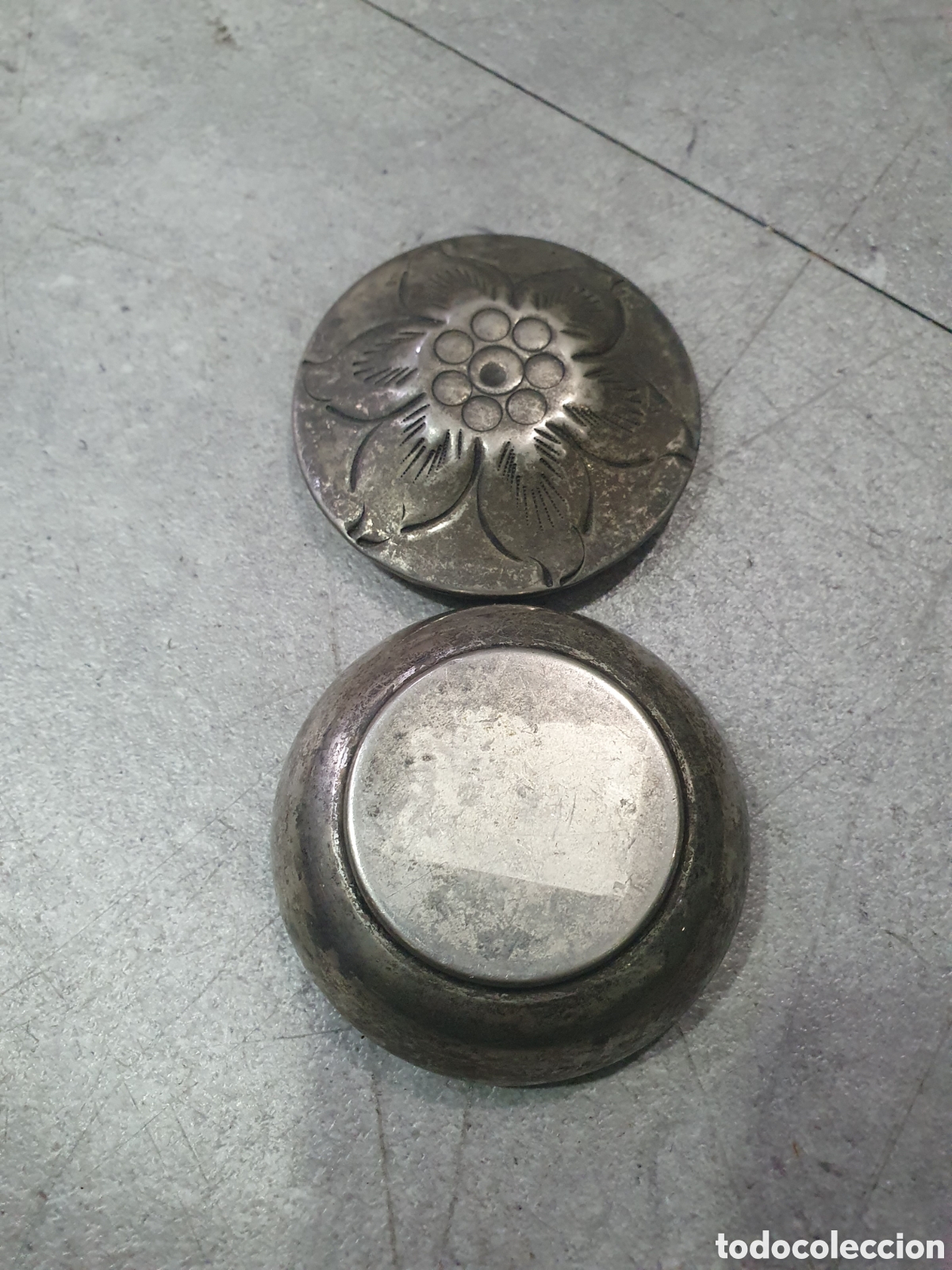 Antig&uuml;edades: Caja en metal plateado. (L83) - Foto 3