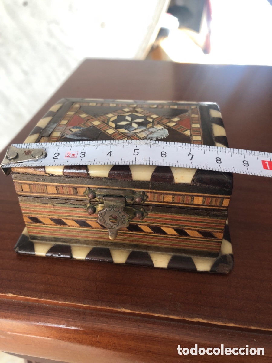 Antig&uuml;edades: Caja cuadrada de Taracea - Foto 7