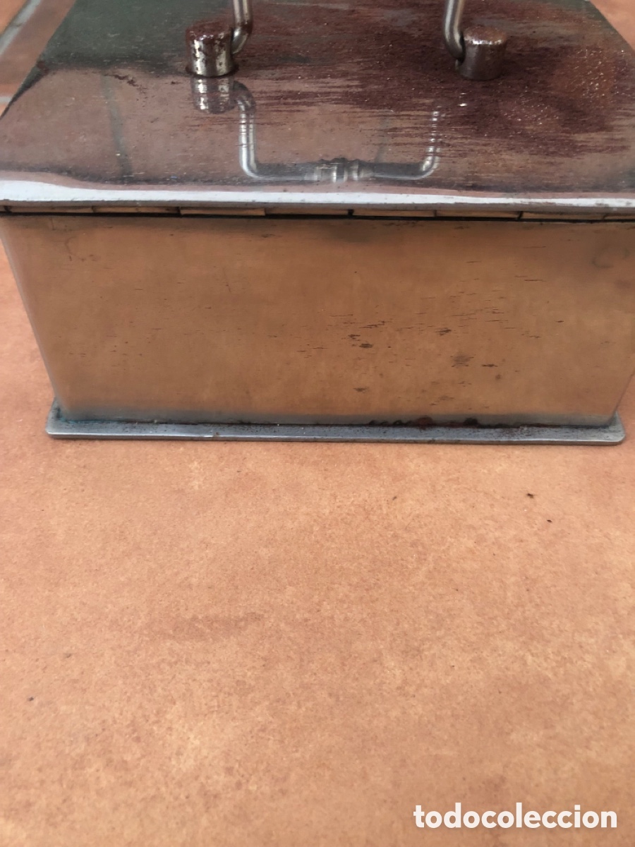 Antig&uuml;edades: Antigua caja de caudales - Foto 7