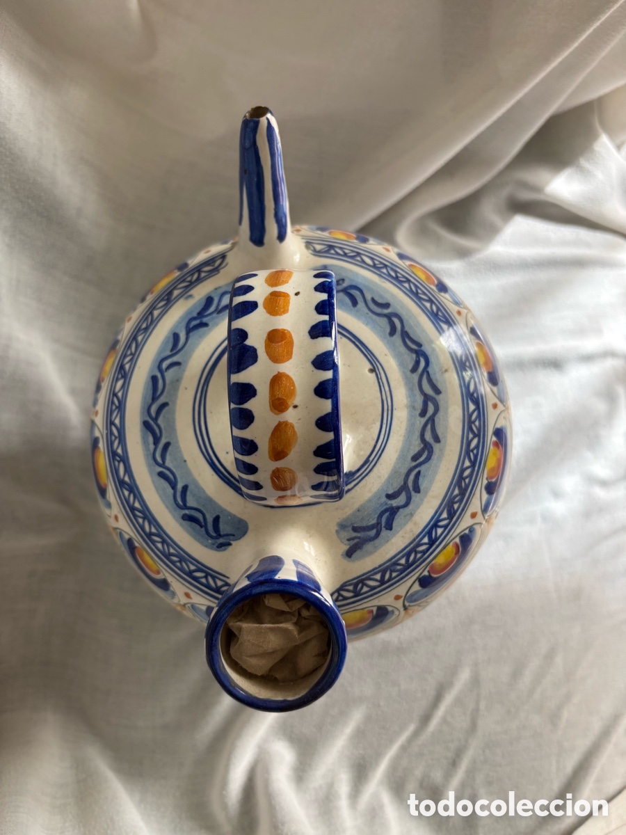 Antig&uuml;edades: Botijo Talavera. 18cm x17cm - Foto 3