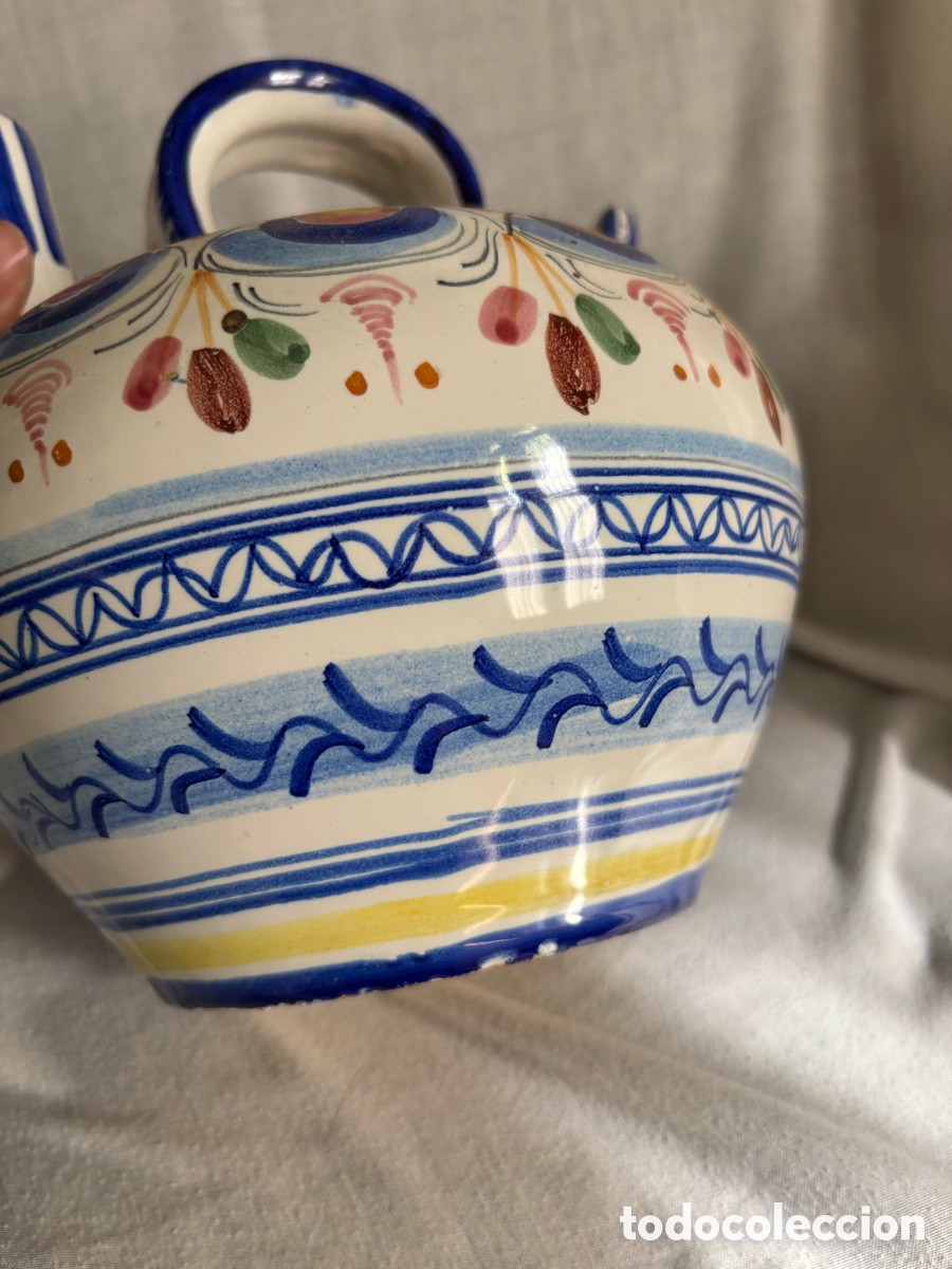 Antig&uuml;edades: Botijo Talavera. 18cm x17cm - Foto 6