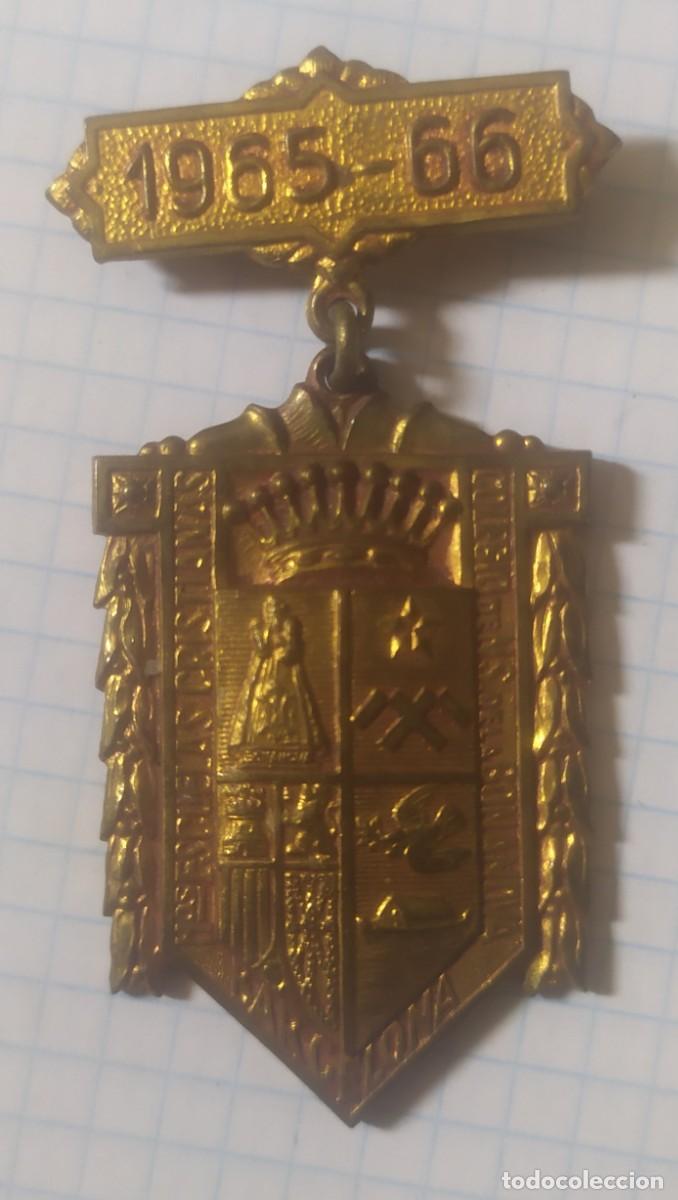 Antig&uuml;edades: Medalla religiosa, 1965-66 - Foto 1