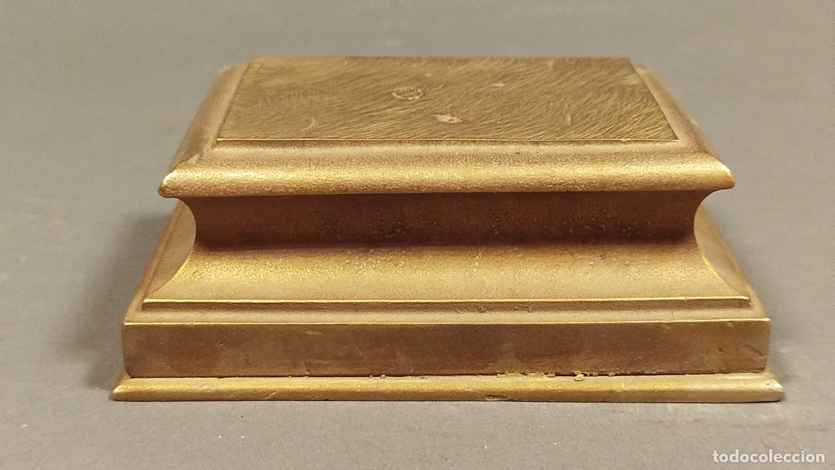 Antig&uuml;edades: BASE DE BRONCE RECTANGULAR - Foto 2