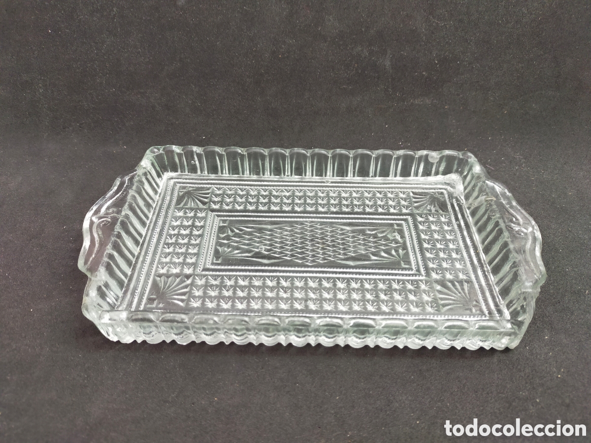 Antig&uuml;edades: BANDEJA DE CRISTAL TALLADO. DECOR GEOMETRICA. - Foto 1