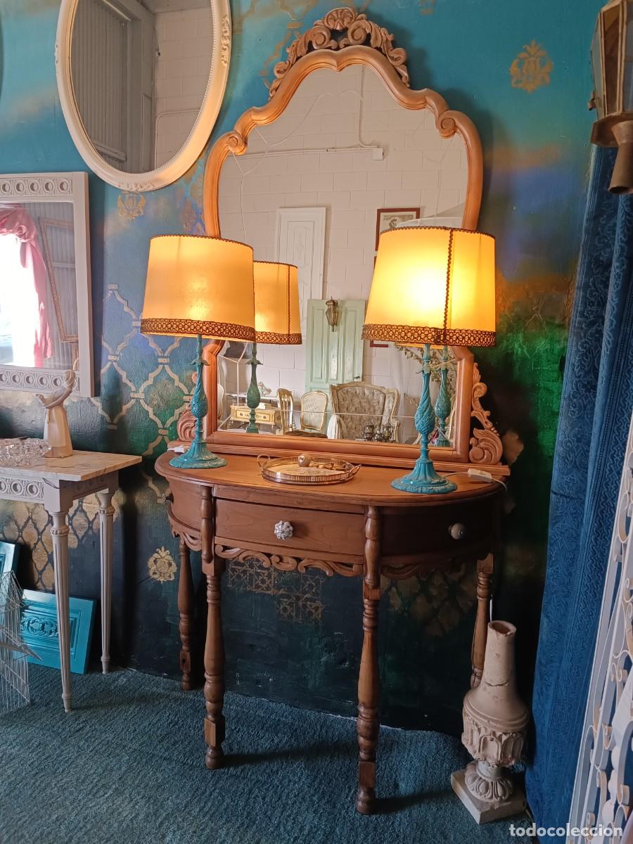 Antig&uuml;edades: Mueble recibidor antiguo con espejo. - Foto 4