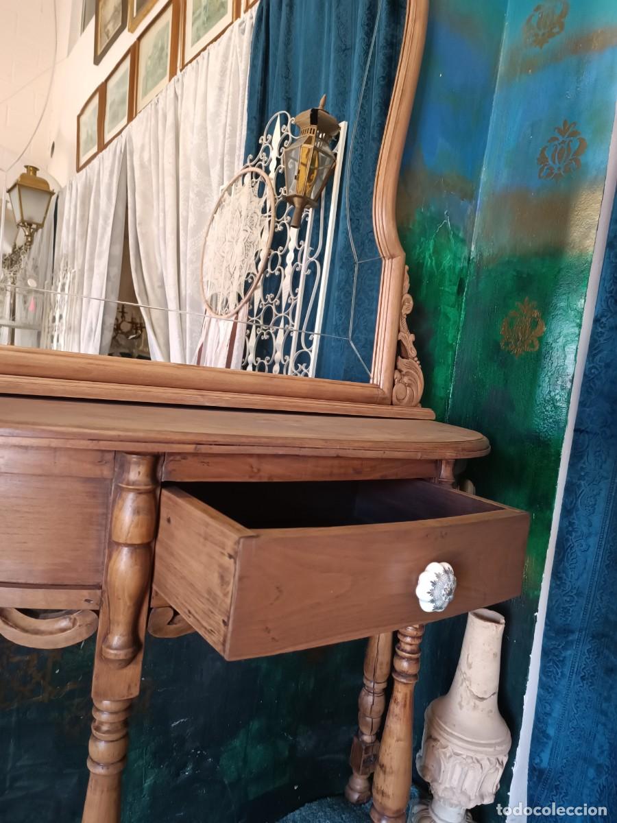Antig&uuml;edades: Mueble recibidor antiguo con espejo. - Foto 6