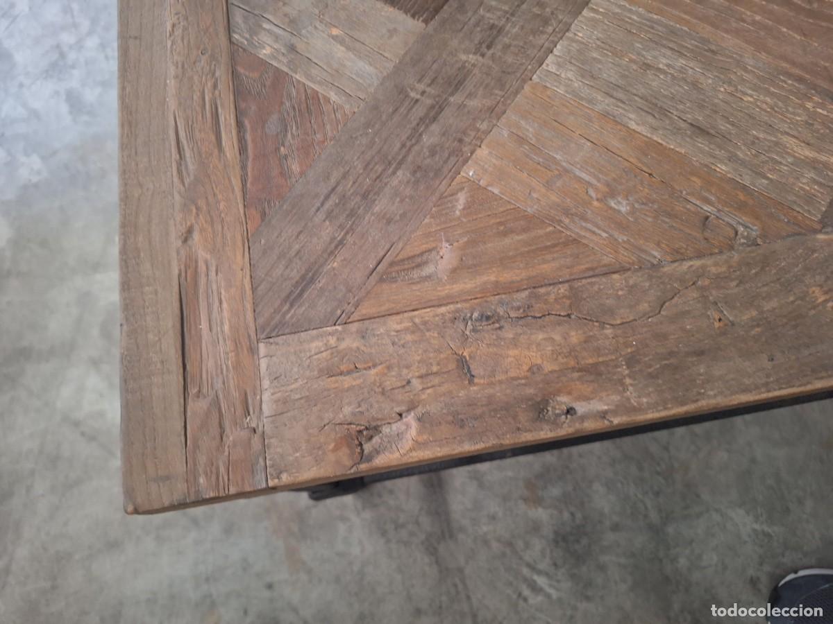 Antig&uuml;edades: Mesa baja rectangular de centro en metal y olmo macizo - Foto 12