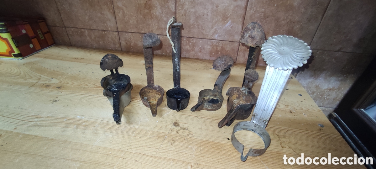 Antig&uuml;edades: Lote de candiles de aceite - Foto 2