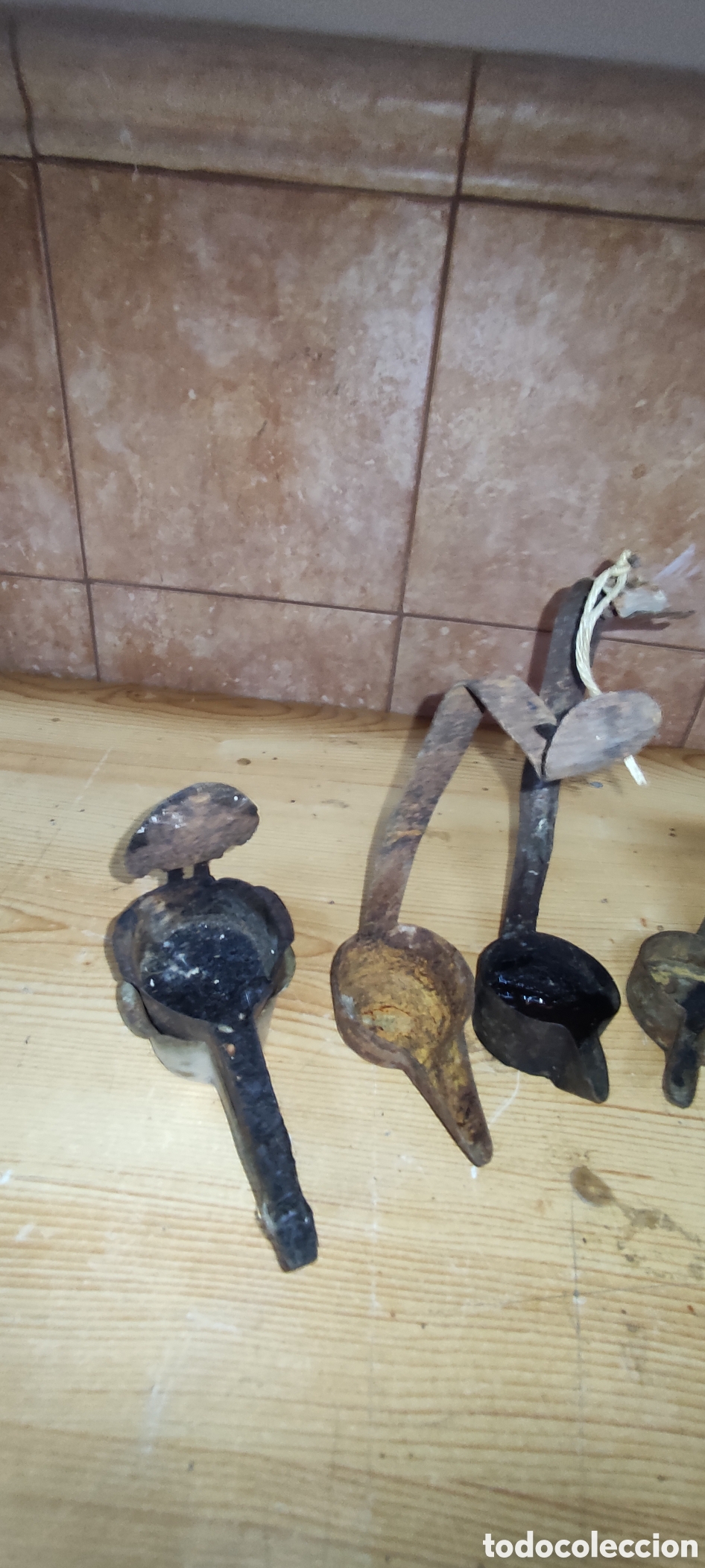 Antig&uuml;edades: Lote de candiles de aceite - Foto 5