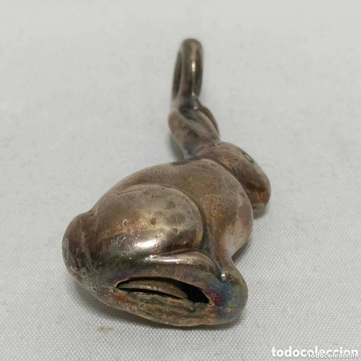 Antig&uuml;edades: Sonajero antiguo con forma de Conejo - Foto 3