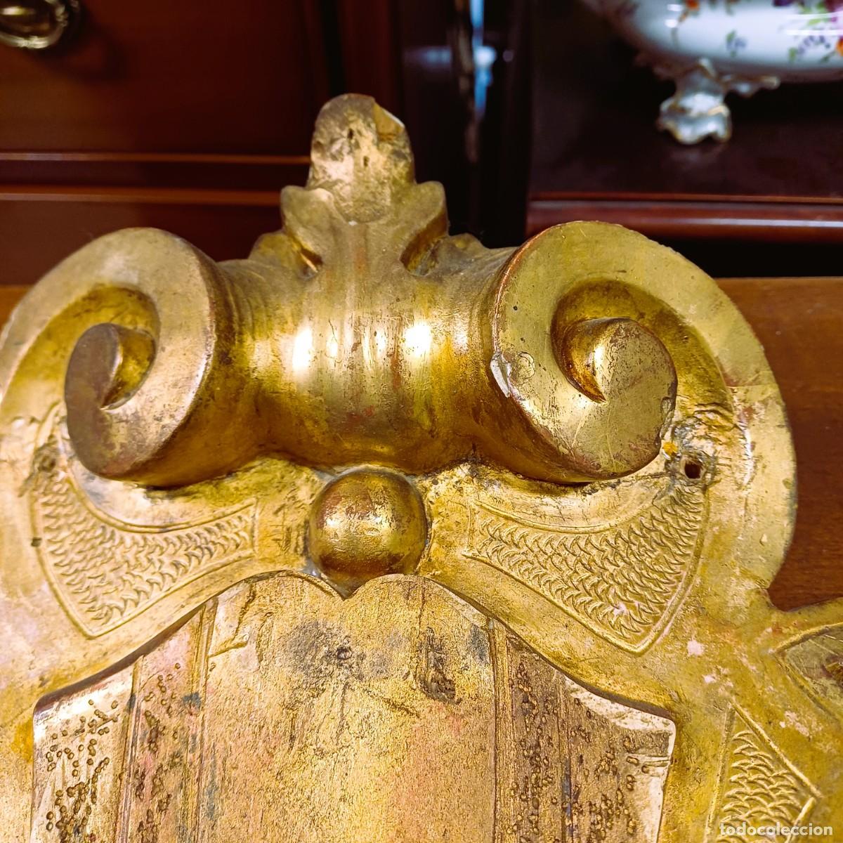 Antig&uuml;edades: Copete madera pan de oro - Foto 1